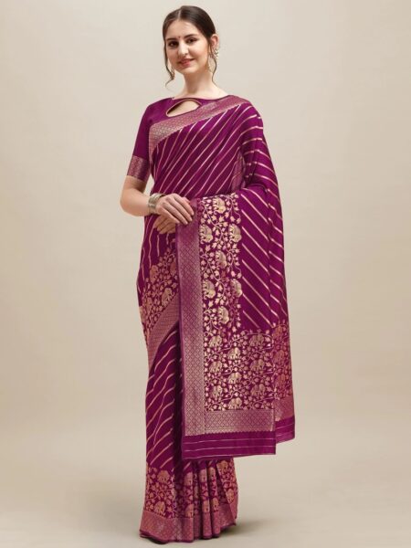 ব্লাউজ পিস সহ প্রিন্টেড সিল্ক শাড়ি