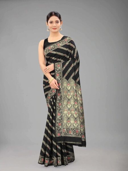 ব্লাউজ পিস সহ প্রিন্টেড সিল্ক শাড়ি