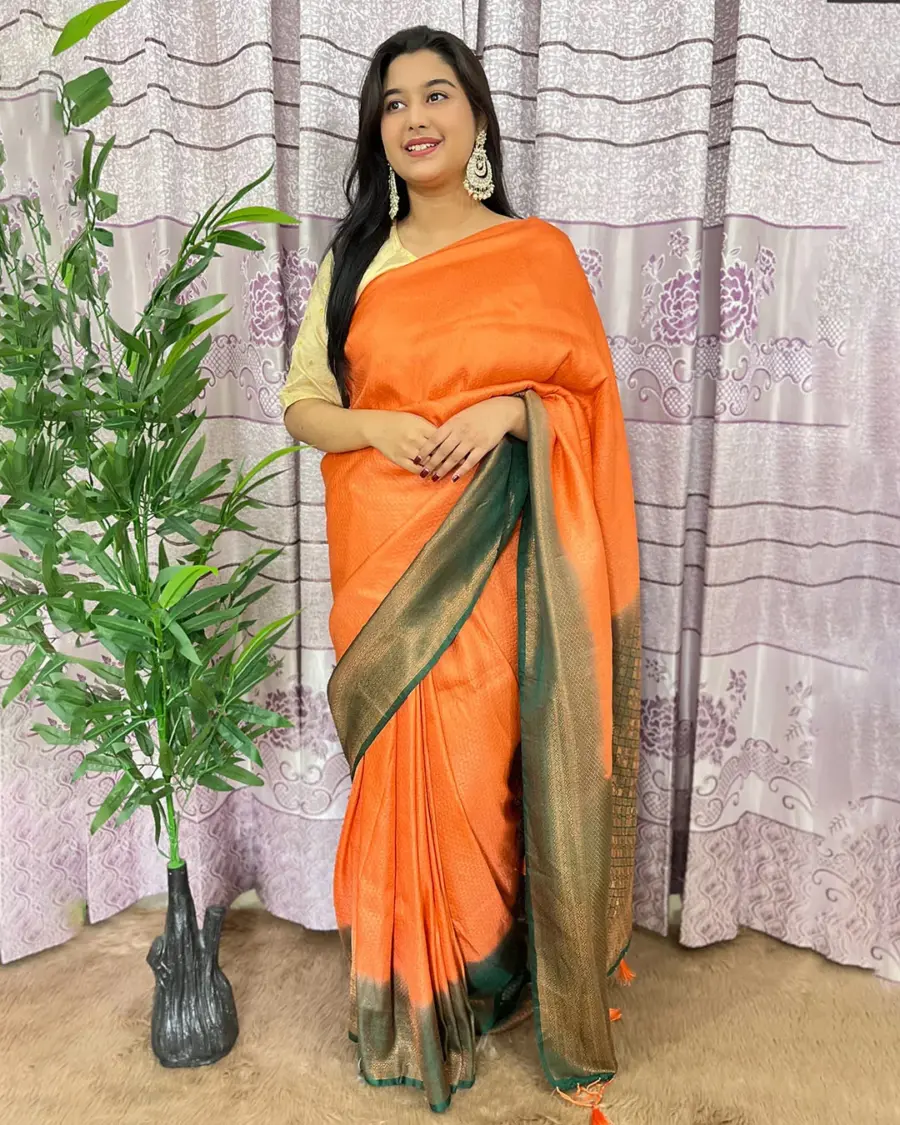 South Indian Silk Saree With Blouse Pcs - Image 4