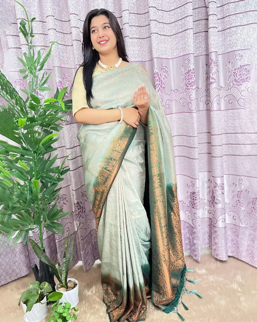 South Indian Silk Saree With Blouse Pcs - Image 5