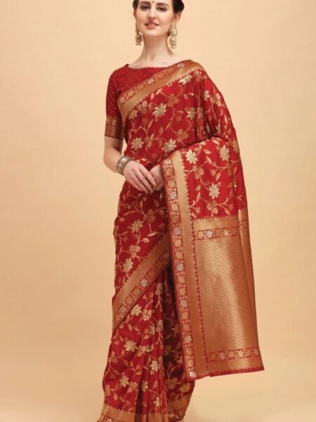 ব্লাউজ পিস সহ প্রিন্টেড সিল্ক শাড়ি