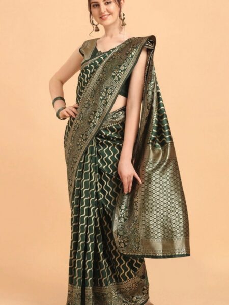 ব্লাউজ পিস সহ প্রিন্টেড সিল্ক শাড়ি