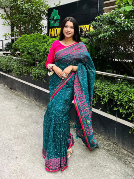 প্রিমিয়াম বুটিক শাড়ি | সম্পূর্ণ সুতার ও এমব্রয়ডারি কাজ | রানিং ব্লাউজ পিসসহ