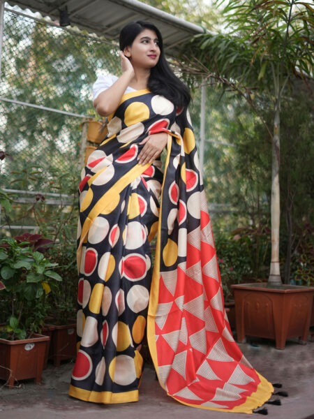 টাংগাইল সিল্ক ডিজিটাল প্রিন্ট শাড়ি – ১২ হাত, সাথে মেচিং ব্লাউজ পিস